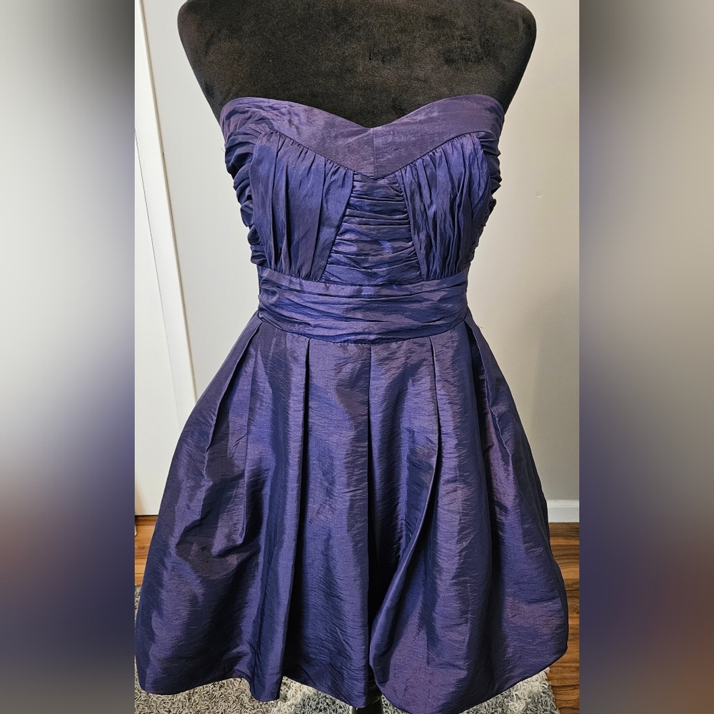 Shimmery Purple Strapless Bubble Hem Mini Dress Size M